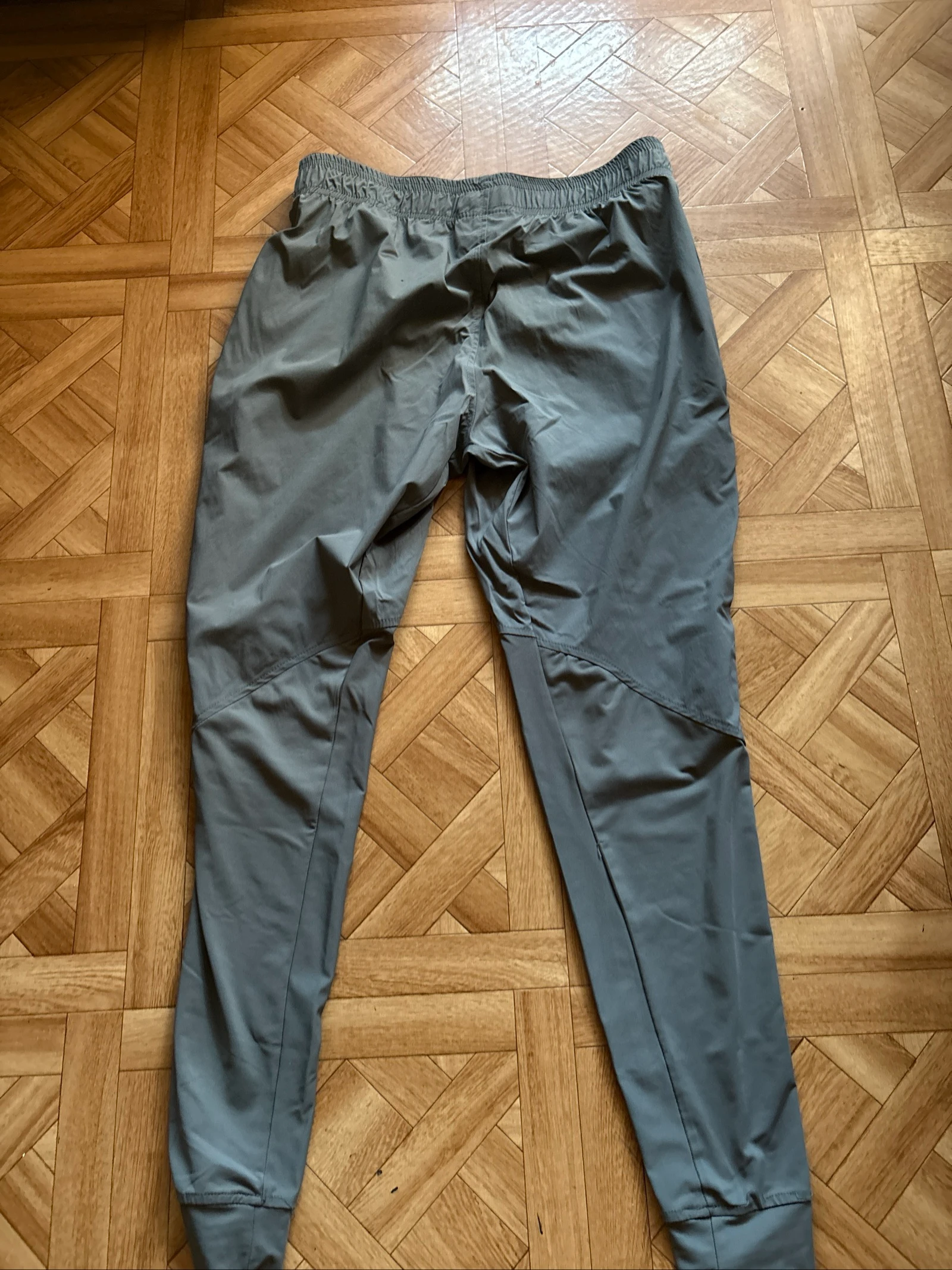 Bas under hybrid – photo 3